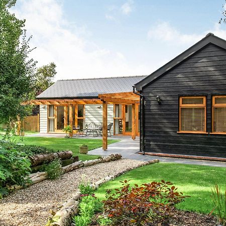 North Farm Lodge East Mersea Εξωτερικό φωτογραφία